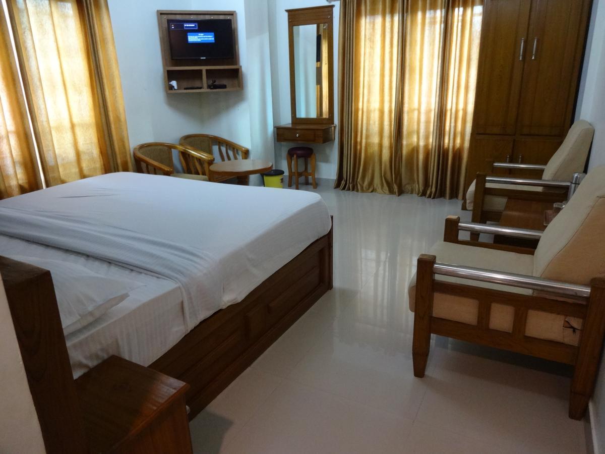 Hotel Madikeri Heritage Bagian luar foto